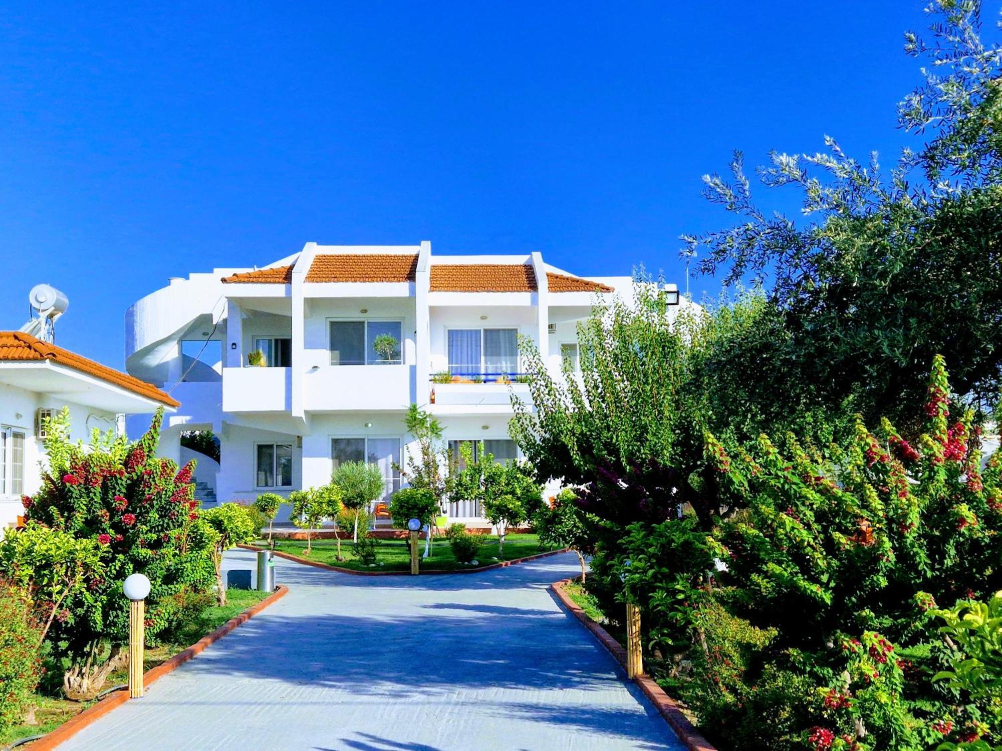 Maroula Appartement *